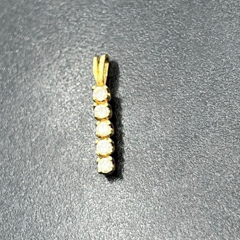 14k Yellow Gold Diamond Bling Five Stone .50‎ CTTW 20mm Vertical Drop Pendant